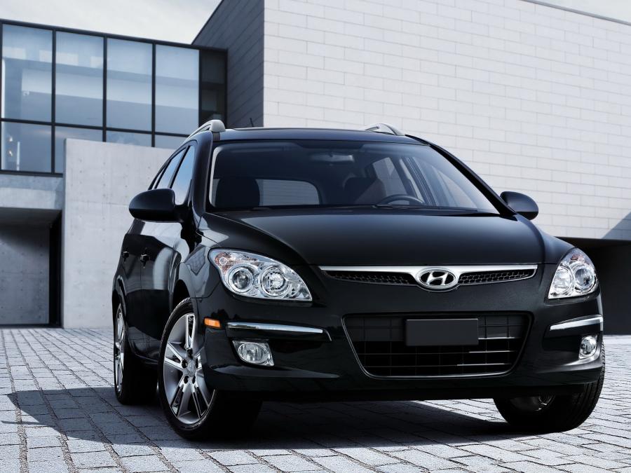  Hyundai Elantra Touring 2008 года  (фото 15 из 118)